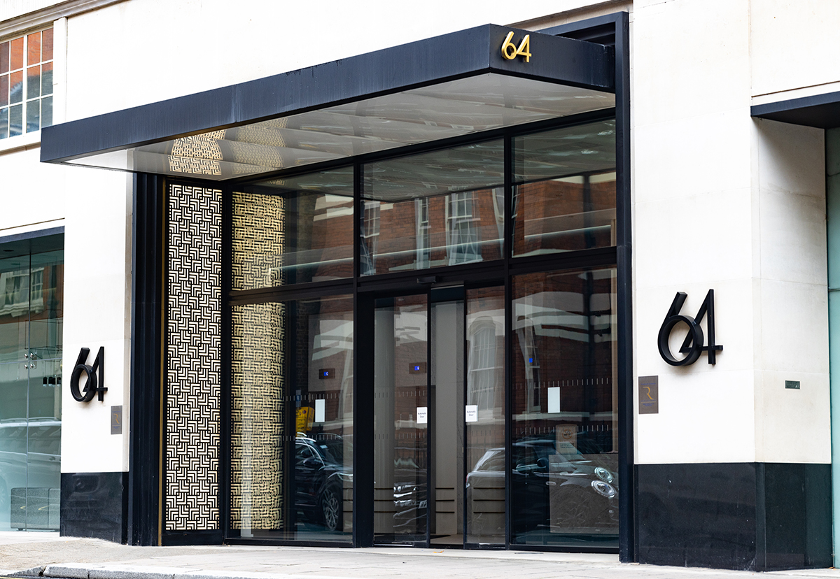 High-quality aluminium fabrication and automatic doors supplied and installed across Essex, London, Kent