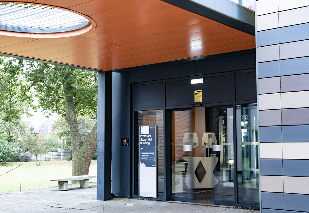 High-quality aluminium fabrication and automatic doors supplied and installed across Essex, London, Kent